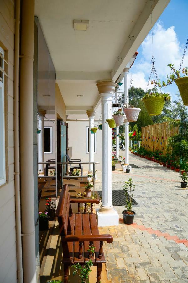 Paradise Perfect - Non Smoking Non Alcoholic No Unmarried Couples Ooty Eksteriør billede