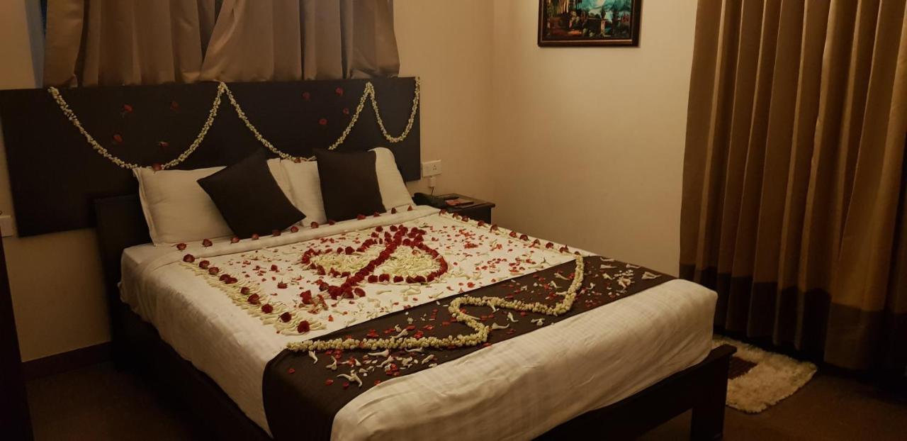 Paradise Perfect - Non Smoking Non Alcoholic No Unmarried Couples Ooty Eksteriør billede
